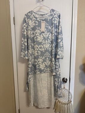 Elegant Blue & White Damask High-Low Tunic